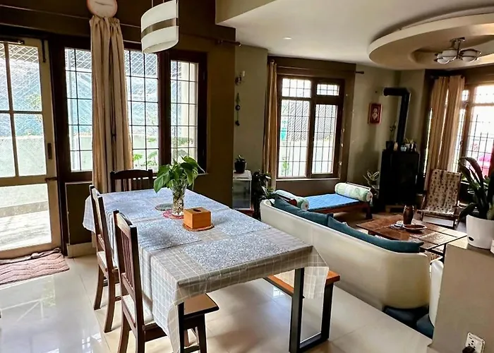 Bed and breakfast Rara'z 3*